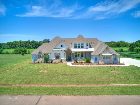 3555 Joshua Ln, Moore, OK 73165