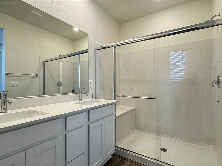 1429 Whistling Kite St — Photo 25