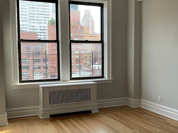 5th image of 242 E 72nd St Unit 11-A