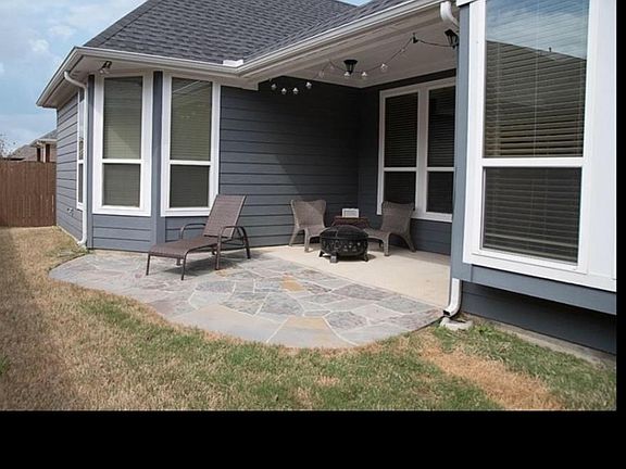 2nd image of 508 Hearth Ter