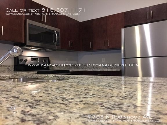4th image of 9305 N Robinhood Ave