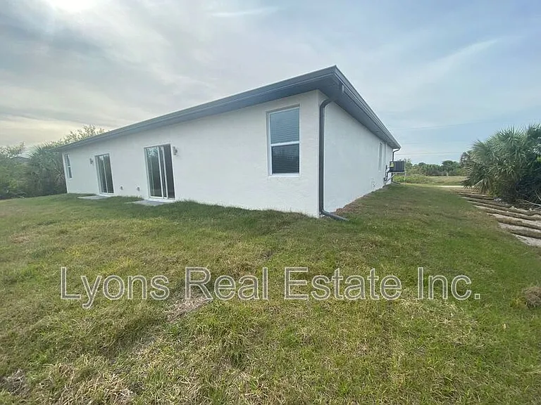 13250 Longville Ave — Photo 15