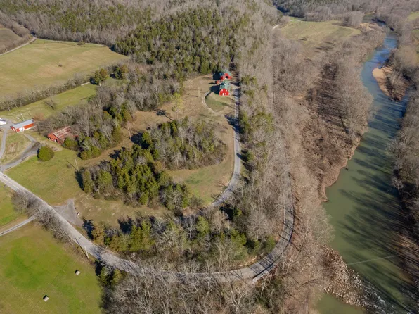 999 Roaring River Rd, Gainesboro, TN 38562