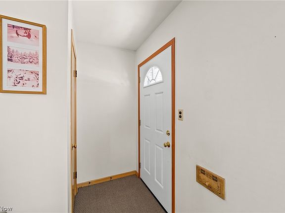 3rd image of 4677 Southwood Dr