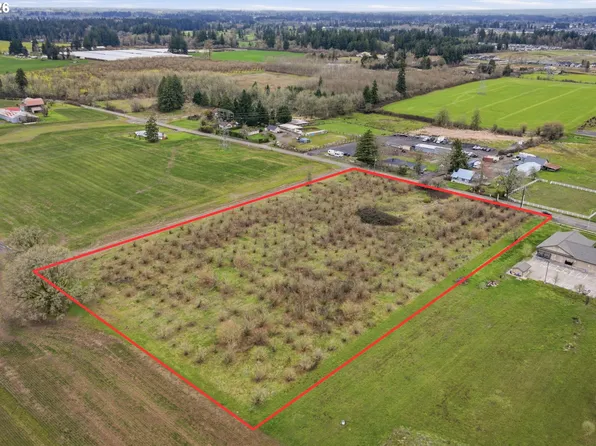 21750 SW Rosedale Rd, Beaverton, OR 97078