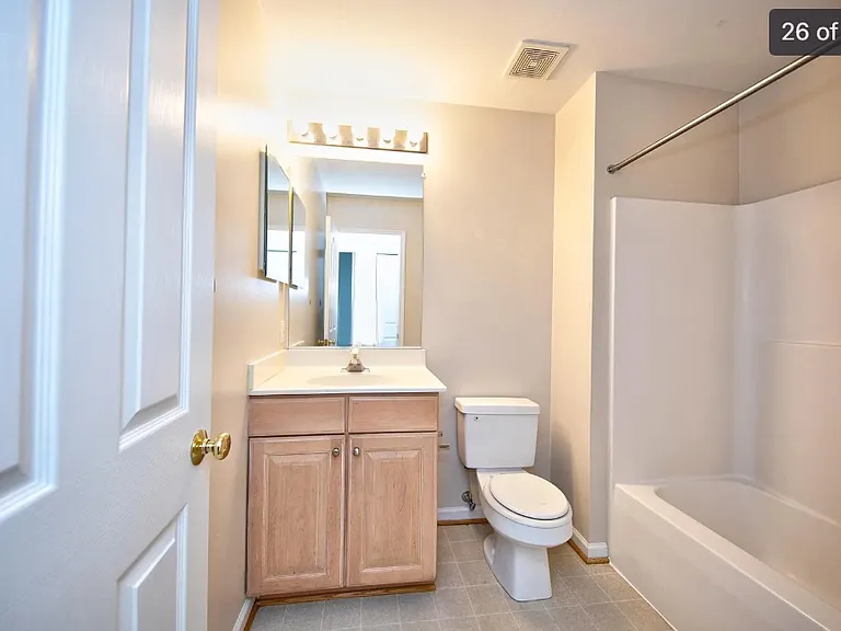 1017 W Viking Ct — Photo 11