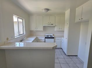 7310 Kester Ave #207, Van Nuys, CA 91405