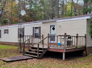 11801 Doriva Beach Rd, Cheboygan, MI 49721