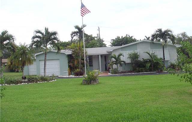1st image of 8420 SW 176th St