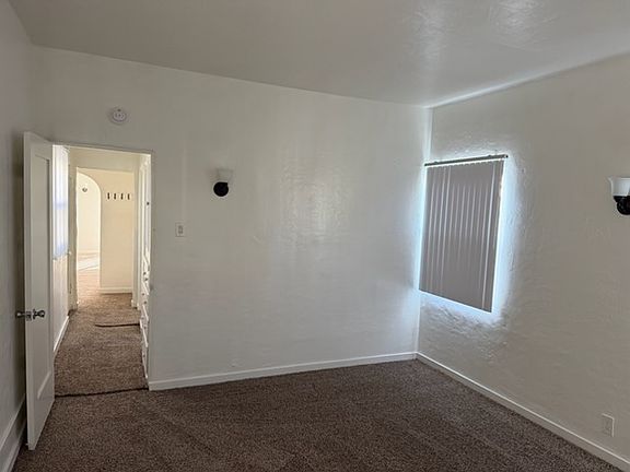 5th image of 1149 Cedar Ave APT 8