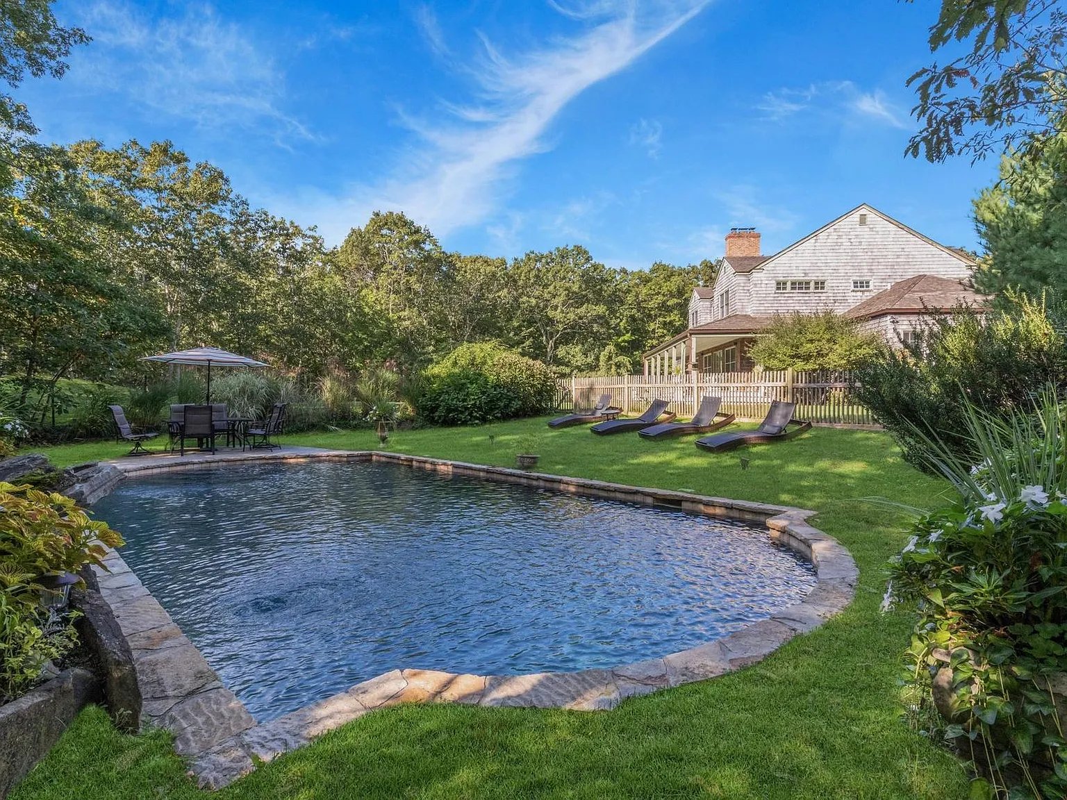 Beautiful Bridgehampton — Photo 2