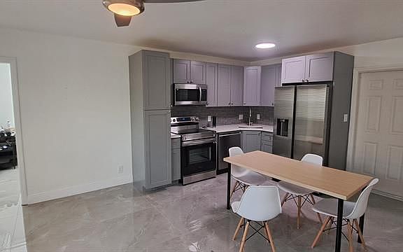 4th image of 4761 NE 21st Ter APT 1