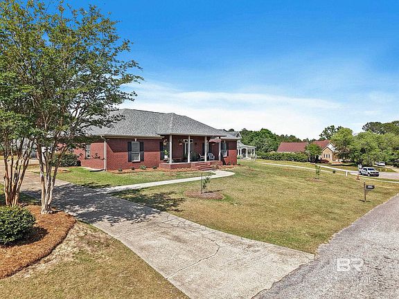 4th image of 9327 Green Leaf Dr