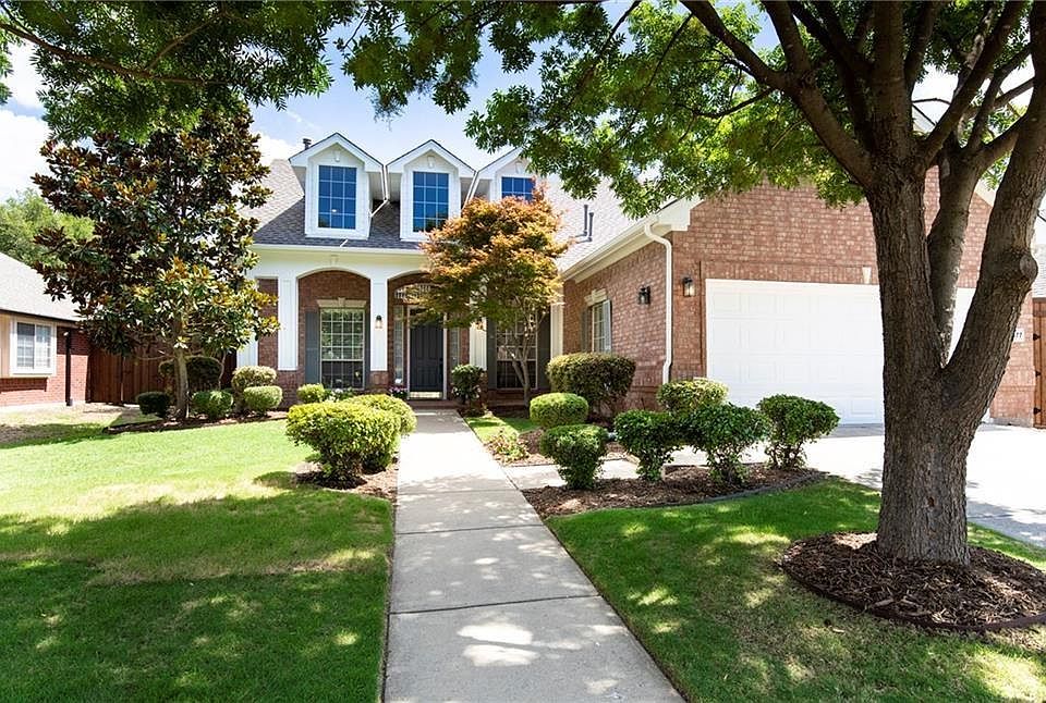 1st image of 12077 Cobblestone Dr