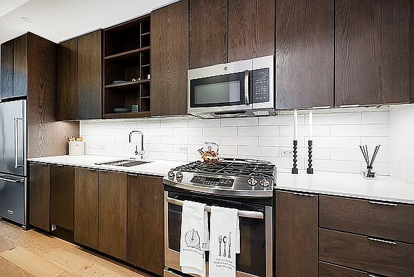 1st image of 225 E 39th St APT 24M