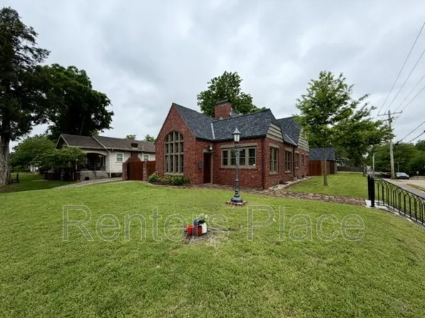 1904 S Yorktown Ave, Tulsa, OK 74104