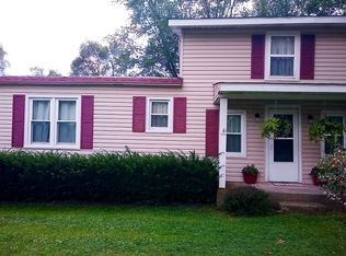 12533 W York House Rd, Beach Park, IL 60087