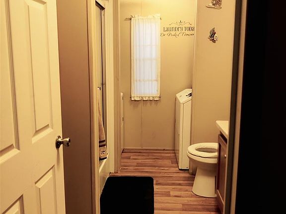 3rd image of 1505 Private Road 2737