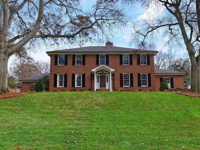 3901 Foxcroft Rd, Charlotte, NC, 28211