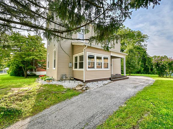 5th image of 10 Concord Ave