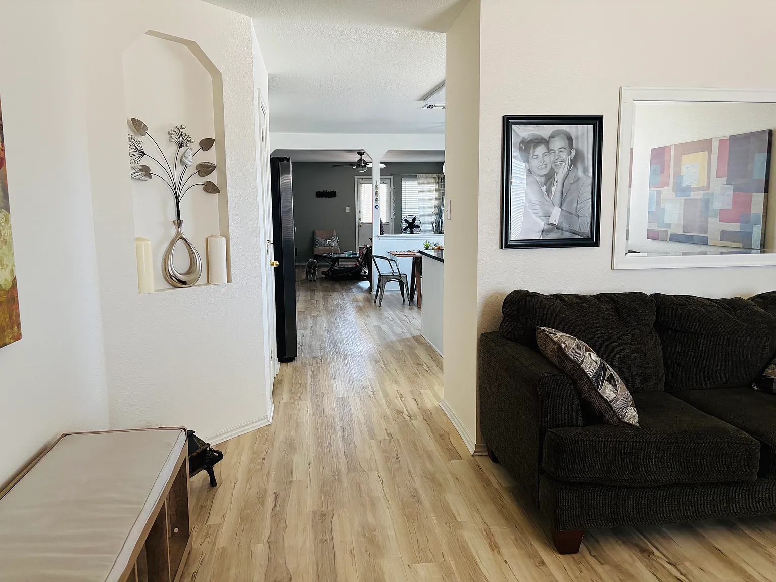 3 bed, 1672 sqft, $2,291 — Photo 3