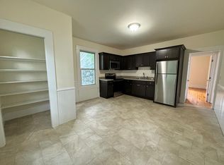 28-30 Rufus St #2, Ansonia, CT 06401