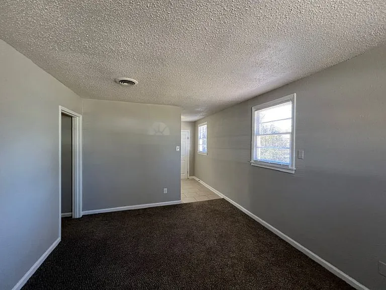 2277 Zanone Ave — Photo 2