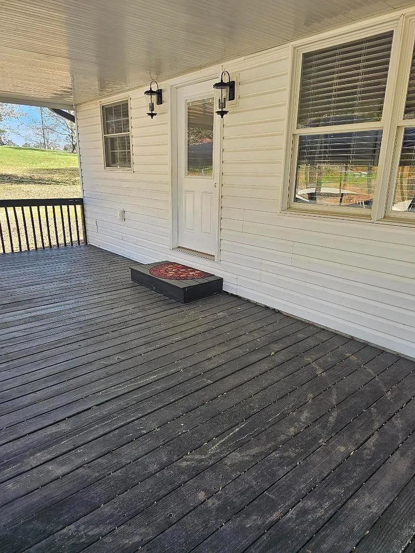 Property Photo - 134 Rolling Dr
