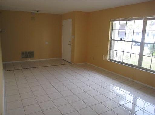 4th image of 12044 Uracus St