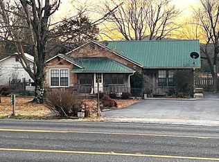 1201 E Main St, Mountain View, AR 72560