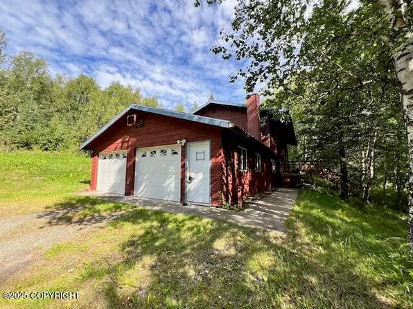 4301 E Foxtrot Ave, Wasilla, AK 99654