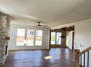 17829 Rainbow Blvd, Overland Park, KS 66085