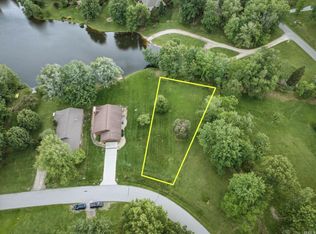 69 W Shepherds Ln, Santa Claus, IN
