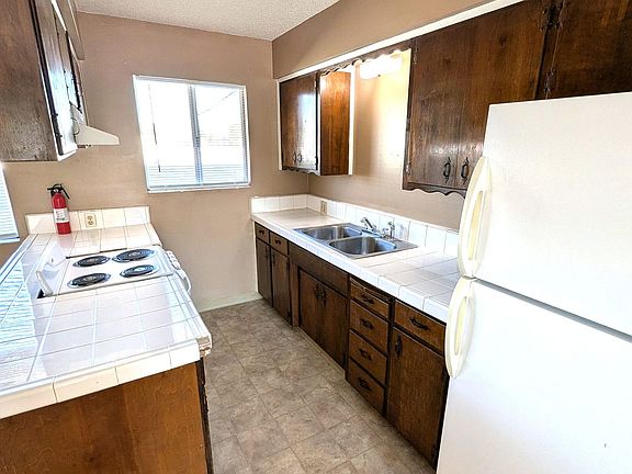 4th image of 303 N D St APT 5