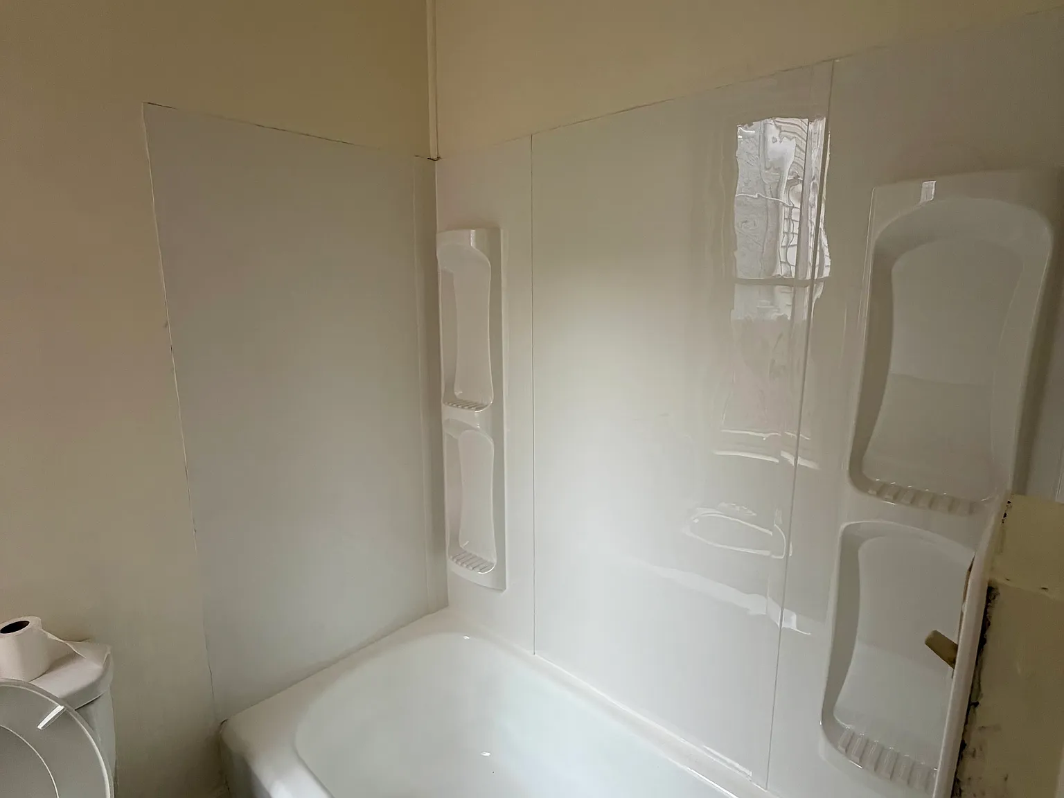 1 bed, 1000 sqft, $1,095 — Photo 2