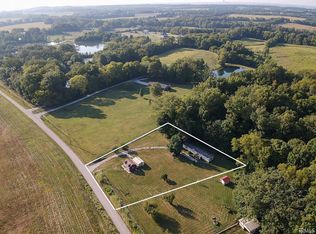 7238 W 550th St S, Owensville, IN 47665