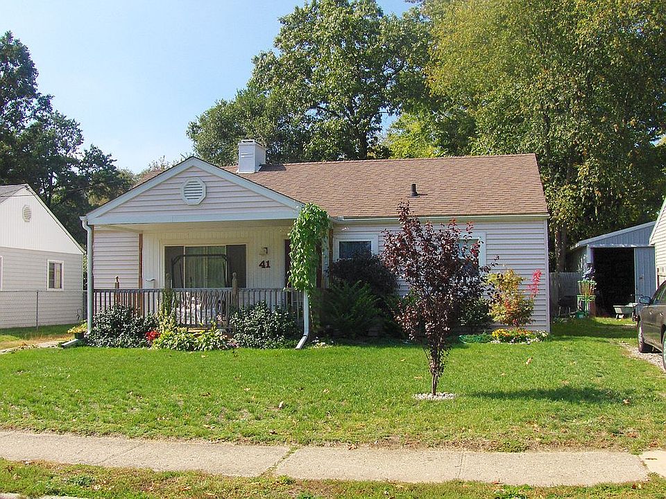 1st image of 41 Mason Ave N