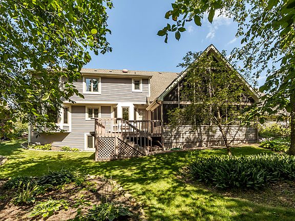 3rd image of 8846 Locherbie Ct