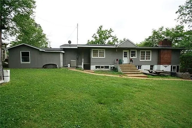 923 Neelys Bend Rd #B — Photo 1