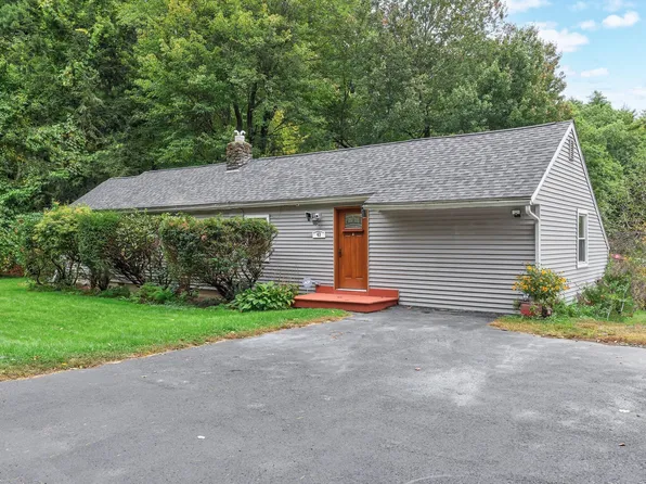43 Mashapaug Rd, Holland, MA 01521