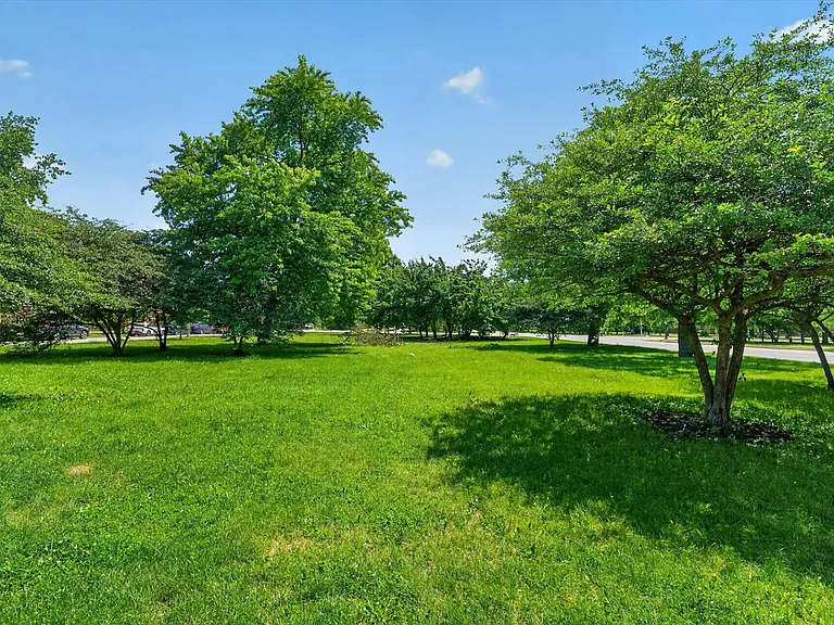 3622 W Franklin Blvd #1 — Photo 30