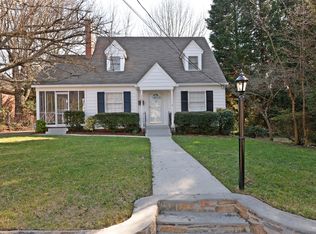 2240 Parkway Dr, Winston Salem, NC 27103