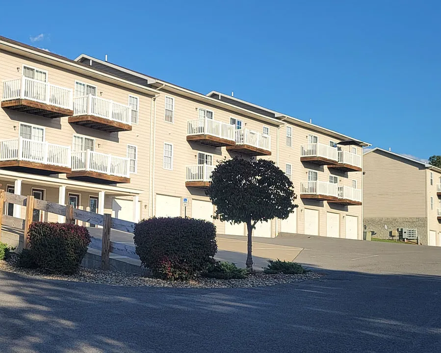 Cedar Ridge Exterior