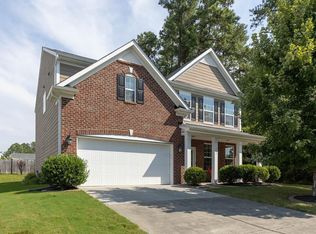 103 Thorngate Rd, Durham, NC 27703