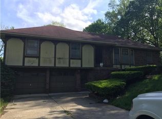 11907 E 58th Ter, Kansas City, MO 64133