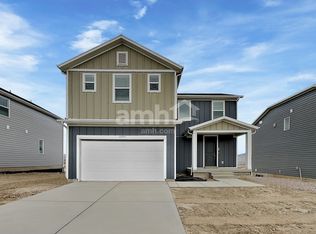1244 W Mahogany St, Saratoga Springs, UT 84045