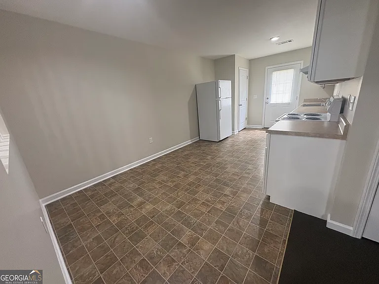 1701 Claxton Dairy Rd — Photo 3