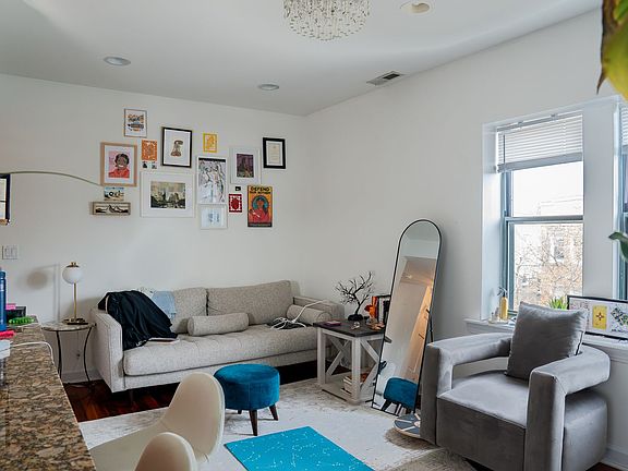 5th image of 3001-3009 W Gunnison St #3001-3N