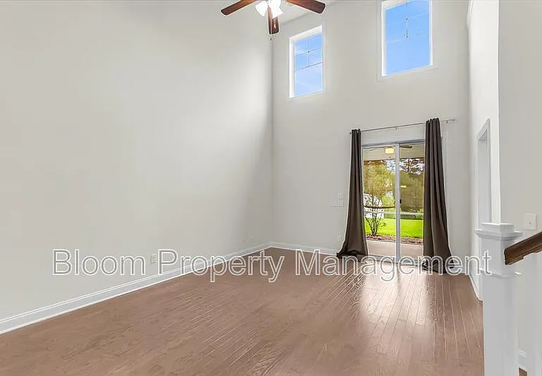 1577 Krait Ct — Photo 14
