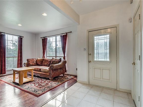 5th image of 2200 Eva Ln